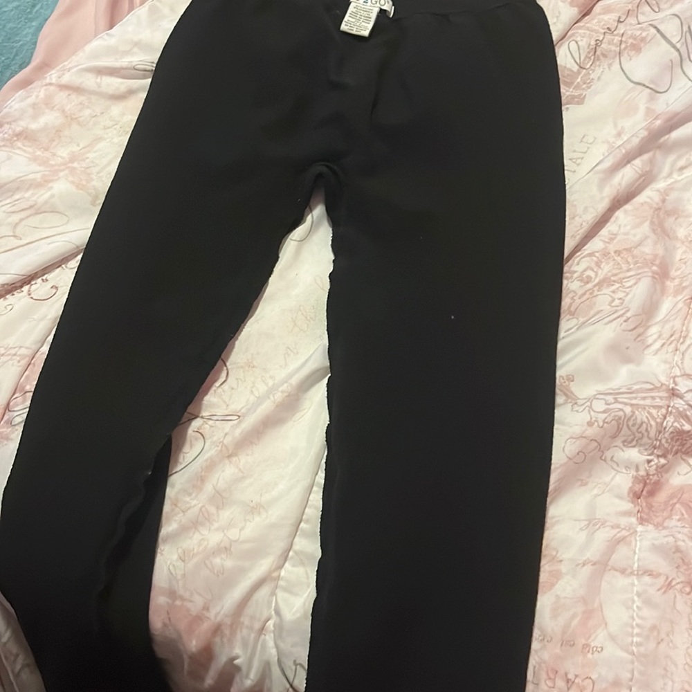 Black leggings